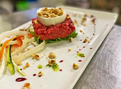 Battuta Fassone Burrata E Nocciole3